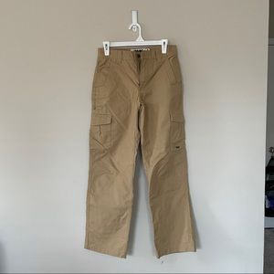 NEW Mountain Khaki Cargo pants